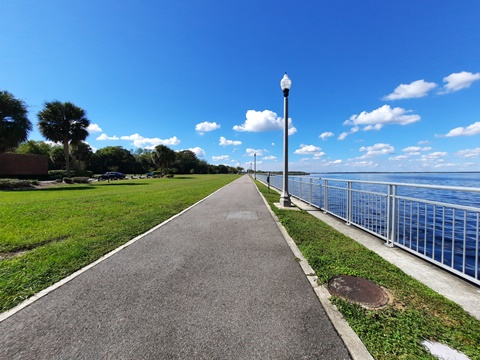 Sanford, Florida, biking, Seminole County, Lake Monroe, Sanford Riverwalk
